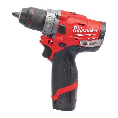 Субкомпактная дрель-шуруповерт Milwaukee M12 FDD-202X