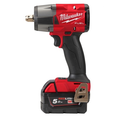 Аккумуляторный гайковерт Milwaukee M18 FMTIW2P12-502X